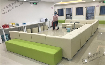 武漢醫(yī)院辦公家具,以人為本,關注客戶體驗 武漢醫(yī)院辦公家具,以人為本,關注客戶體驗